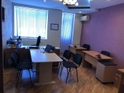 İcarəyə verilir 7 otaqlı 100 m2 ofis Nizami m.