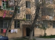 Satılır 2 otaqlı 45 m2 köhnə tikili 2 mkr