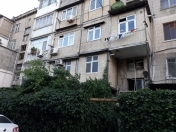 Satılır 4 otaqlı 110 m2 köhnə tikili Montin