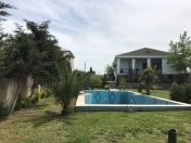 Satılır 4 otaqlı 2000 m2 bağ evi Abşeron r.
