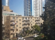 İcarəyə verilir 2 otaqlı 60 m2 köhnə tikili Sahil m.