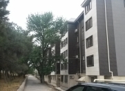 Satılır 2 otaqlı 48 m2 köhnə tikili Hüseyn Cavid parkı