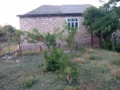 Satılır 4 otaqlı 125 m2 həyət evi Salyan