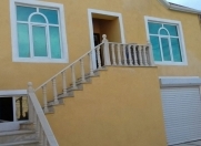 Satılır 4 otaqlı 240 m2 həyət evi Biləcəri