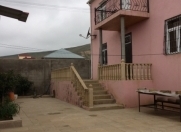 Satılır 7 otaqlı 220 m2 həyət evi Lökbatan