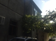 Satılır 3 otaqlı 100 m2 köhnə tikili Rəsulzadə