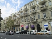 İcarəyə verilir 2 otaqlı 60 m2 köhnə tikili Sahil m.