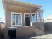 Satılır 3 otaqlı 90 m2 həyət evi Binə