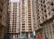 Satılır 3 otaqlı 130 m2 yeni tikili Hərbi Hospital