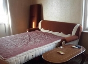 İcarəyə verilir 1 otaqlı 32 m2 köhnə tikili ADA universiteti