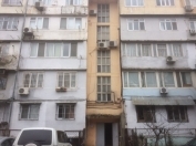 Satılır 4 otaqlı 110 m2 köhnə tikili 4 mkr