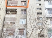 Satılır 4 otaqlı 100 m2 köhnə tikili Qaraçuxur