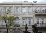 İcarəyə verilir 2 otaqlı 47 m2 köhnə tikili Bayıl