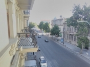 İcarəyə verilir 2 otaqlı 50 m2 köhnə tikili Sahil m.