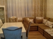 Satılır 2 otaqlı 50 m2 köhnə tikili Nəsimi bazarı