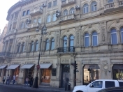 İcarəyə verilir 5 otaqlı 250 m2 köhnə tikili Sahil m.