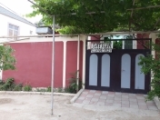 Satılır 3 otaqlı 65 m2 həyət evi Əmircan
