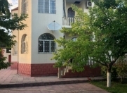 İcarəyə verilir 6 otaqlı 150 m2 bağ evi Buzovna