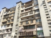 Satılır 4 otaqlı 105 m2 köhnə tikili 8 mkr