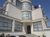 Satılır 7 otaqlı 450 m2 villa Mehdiabad