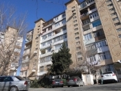 Satılır 2 otaqlı 60 m2 köhnə tikili Həzi Aslanov