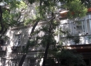 Satılır 2 otaqlı 55 m2 köhnə tikili İnşaat Universiteti