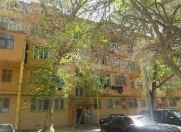 Satılır 2 otaqlı 50 m2 köhnə tikili 7 mkr
