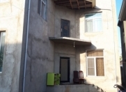 Satılır 6 otaqlı 490 m2 həyət evi Əhmədli