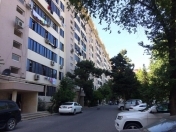 Satılır 2 otaqlı 60 m2 köhnə tikili 8 mkr