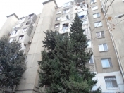 Satılır 4 otaqlı 100 m2 köhnə tikili İnşaatçılar m.