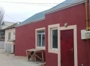 Satılır 2 otaqlı 60 m2 həyət evi Şah İsmayıl Xətai m.