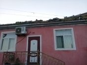 Satılır 3 otaqlı 60 m2 həyət evi Bayıl