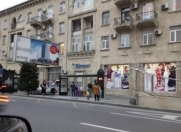 Satılır 3 otaqlı 102 m2 köhnə tikili Montin