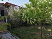 Satılır 3 otaqlı 100 m2 bağ evi Buzovna