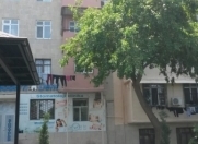 Satılır 4 otaqlı 75 m2 köhnə tikili 8 km