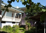 İcarəyə verilir 4 otaqlı 150 m2 həyət evi Qax