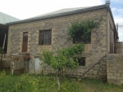 Satılır 3 otaqlı 100 m2 həyət evi Gəncə
