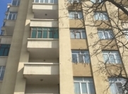 Satılır 2 otaqlı 80 m2 yeni tikili Moskva univermağı