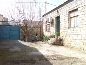 Satılır 3 otaqlı 100 m2 həyət evi Köhnə Günəşli