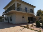 Satılır 4 otaqlı 200 m2 bağ evi Novxanı