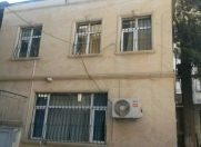 İcarəyə verilir 7 otaqlı 150 m2 ofis 28 may