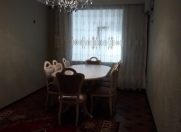 Satılır 5 otaqlı 110 m2 köhnə tikili Əhmədli