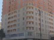 Satılır 1 otaqlı 71 m2 yeni tikili İnşaatçılar m.