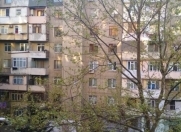 Satılır 5 otaqlı 115 m2 köhnə tikili Əhmədli m.