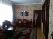 Satılır 5 otaqlı 200 m2 həyət evi Hövsan