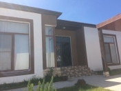 Satılır 4 otaqlı 200 m2 bağ evi Şüvəlan Park ticarət mərkəzi