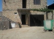 Satılır 4 otaqlı 265 m2 həyət evi Lökbatan