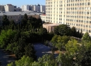 İcarəyə verilir 2 otaqlı 75 m2 yeni tikili Bakı Dövlət Universiteti