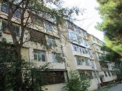 Satılır 2 otaqlı 60 m2 köhnə tikili 8 mkr