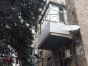 Satılır 2 otaqlı 35 m2 köhnə tikili Gənclik m.